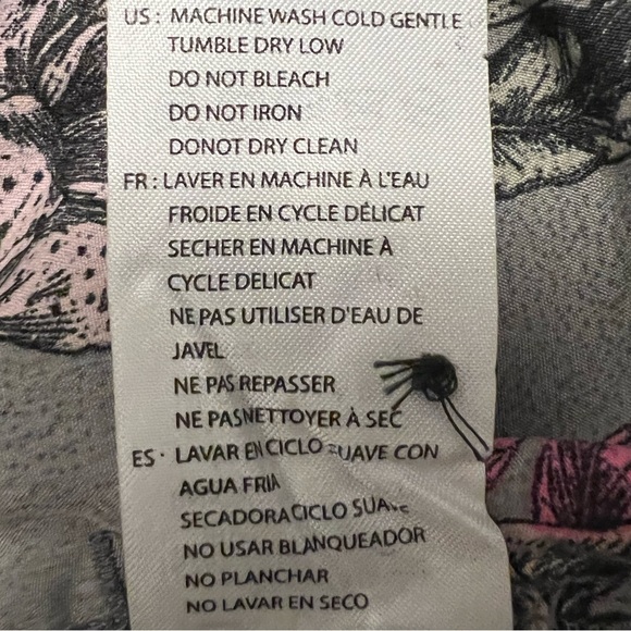 Fox | Juniors Floral Print Button-Down Skirt w/ Pockets | Size Large - Picture 9 of 10